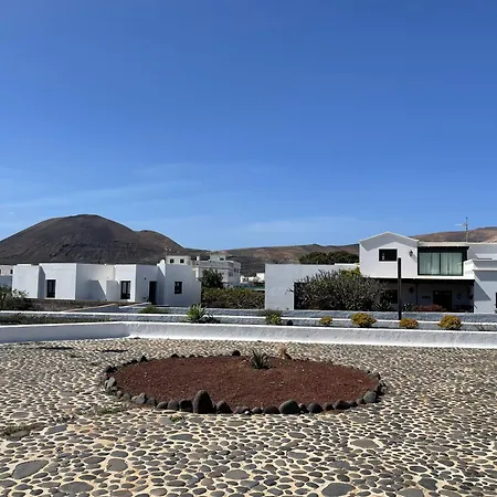 Guest house Casa Ines 3*